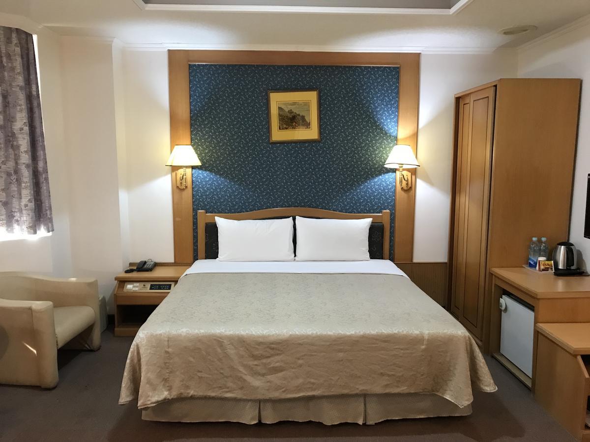 Shiah Yih Hotel Huwei Extérieur photo