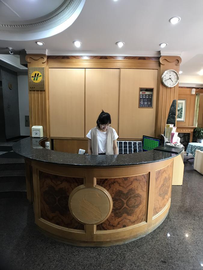 Shiah Yih Hotel Huwei Extérieur photo